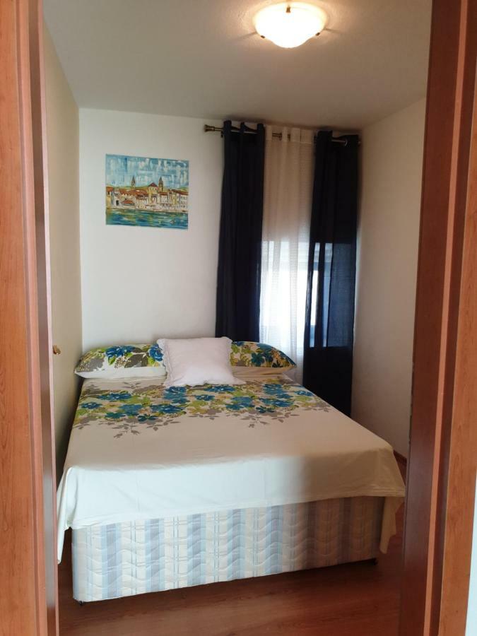 Lemon Tree Hotel Donji Seget Kültér fotó