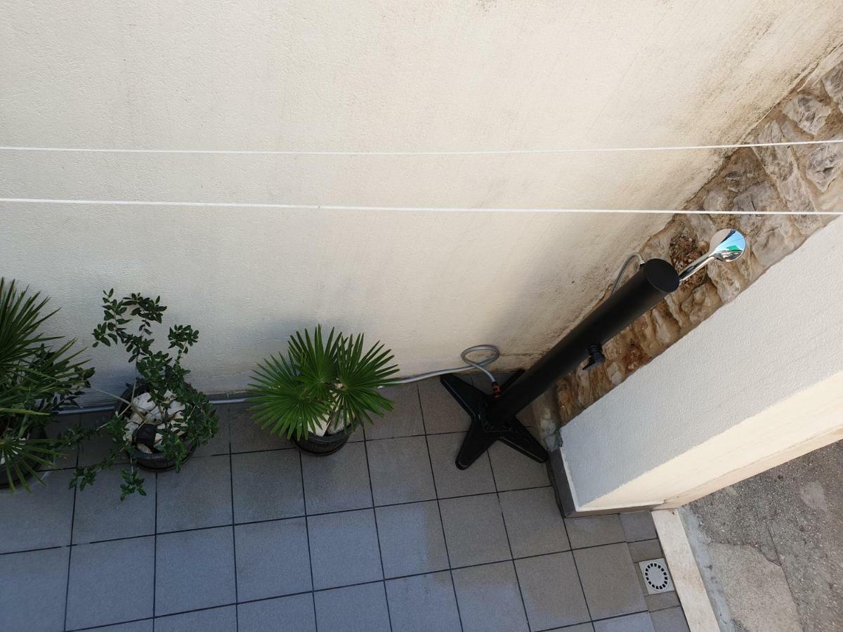 Lemon Tree Hotel Donji Seget Kültér fotó